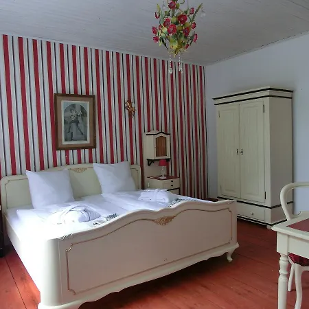B&B Hotel Domaene Neu Gaarz 2* Jabel