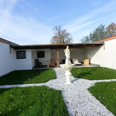 Hotel B&B Hotel Domaene Neu Gaarz