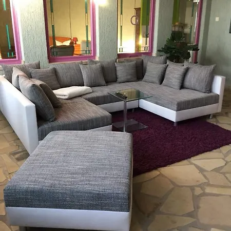 B&B Hotel Domaene Neu Gaarz 2*