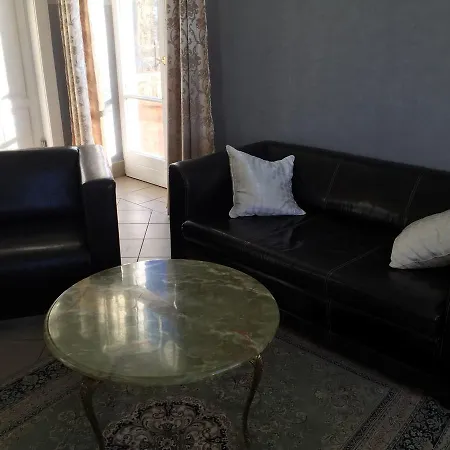 Domane Neu Gaarz Hotel 2*